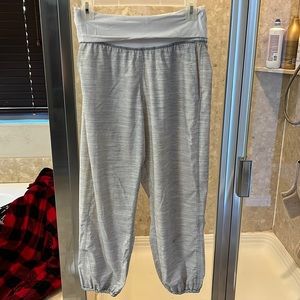 Lululemon capris
